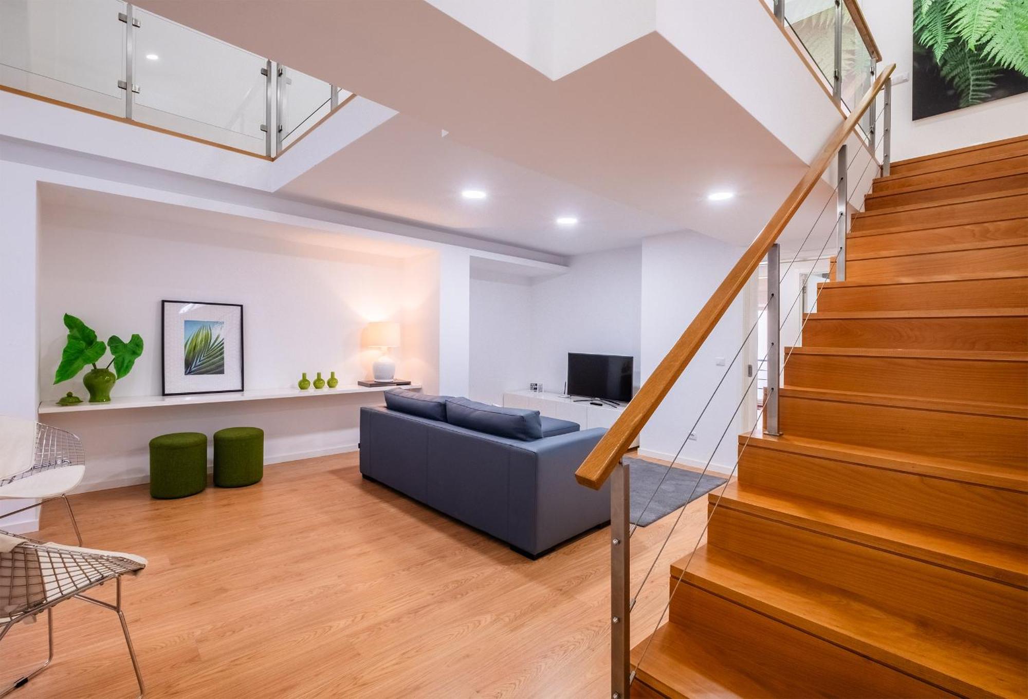 Ponta Delgada Flats - Host & Chill Apartment ภายนอก รูปภาพ